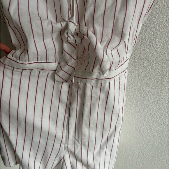 Abercrombie & Fitch short romper - Picture 6 of 6